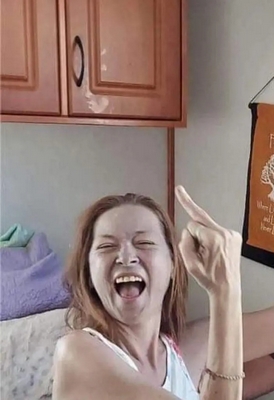 Amy Carlson — image 4